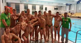 Švedija  čempionai U-17 po apdovanojimo
