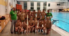 Lietuvos U-13 po apdovanojimo Švedijoje
